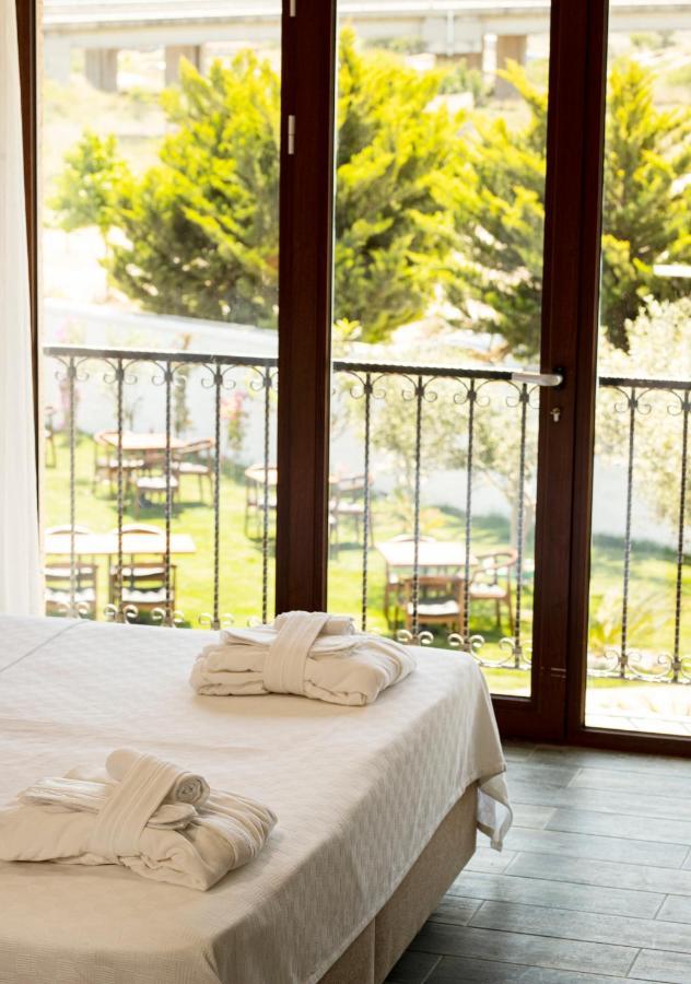 Albeon Luxury Hotel - Алачати Екстер'єр фото