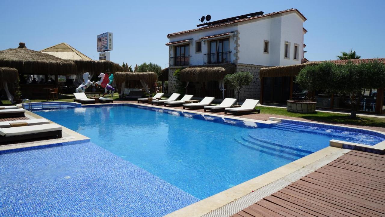 Albeon Luxury Hotel - Алачати Екстер'єр фото