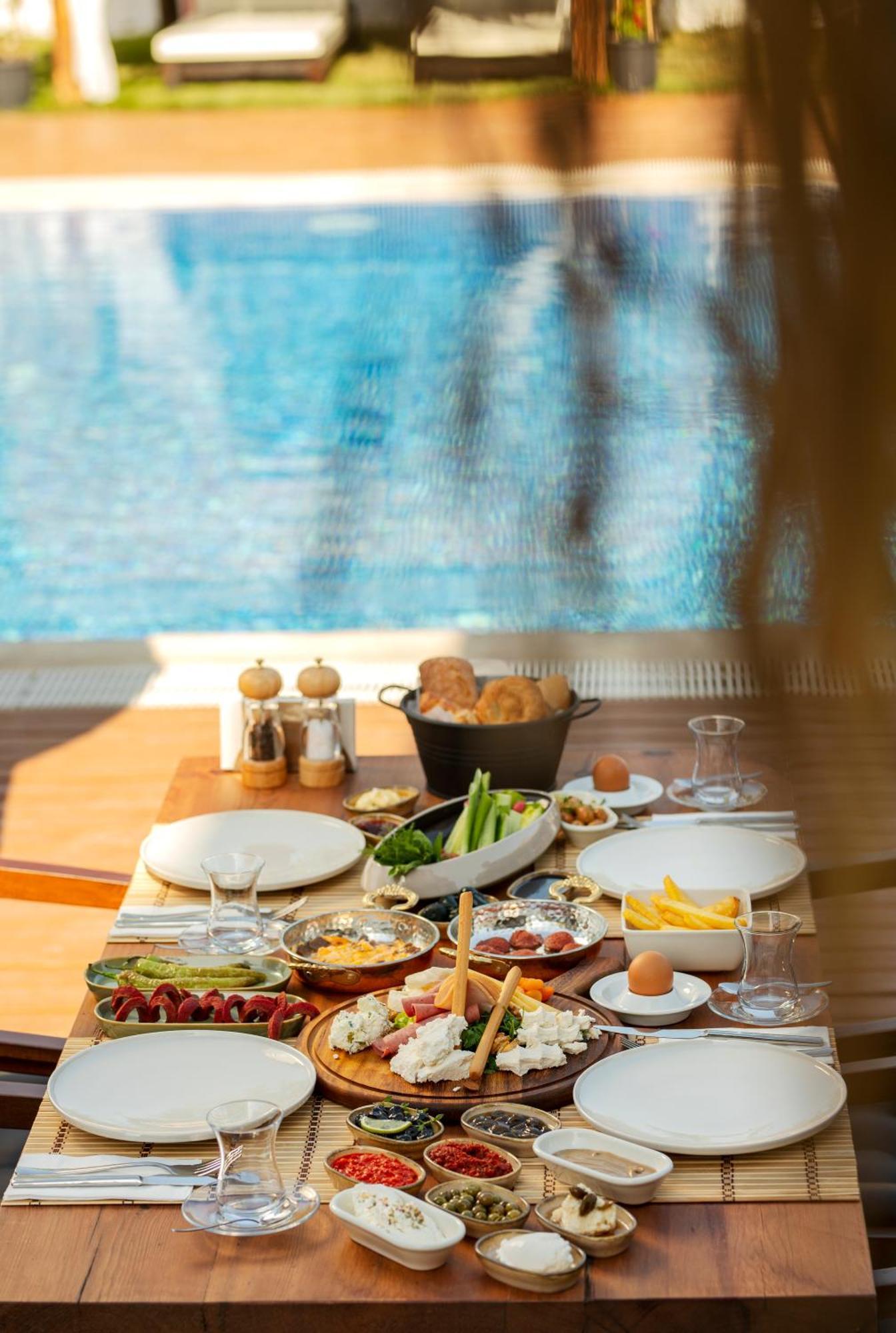 Albeon Luxury Hotel - Алачати Екстер'єр фото
