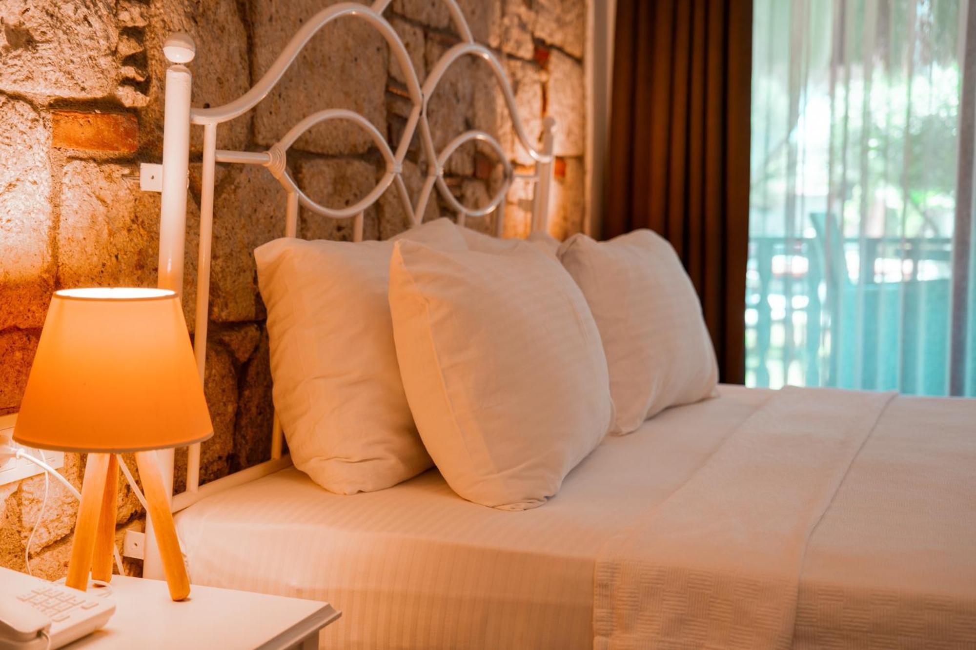 Albeon Luxury Hotel - Алачати Екстер'єр фото